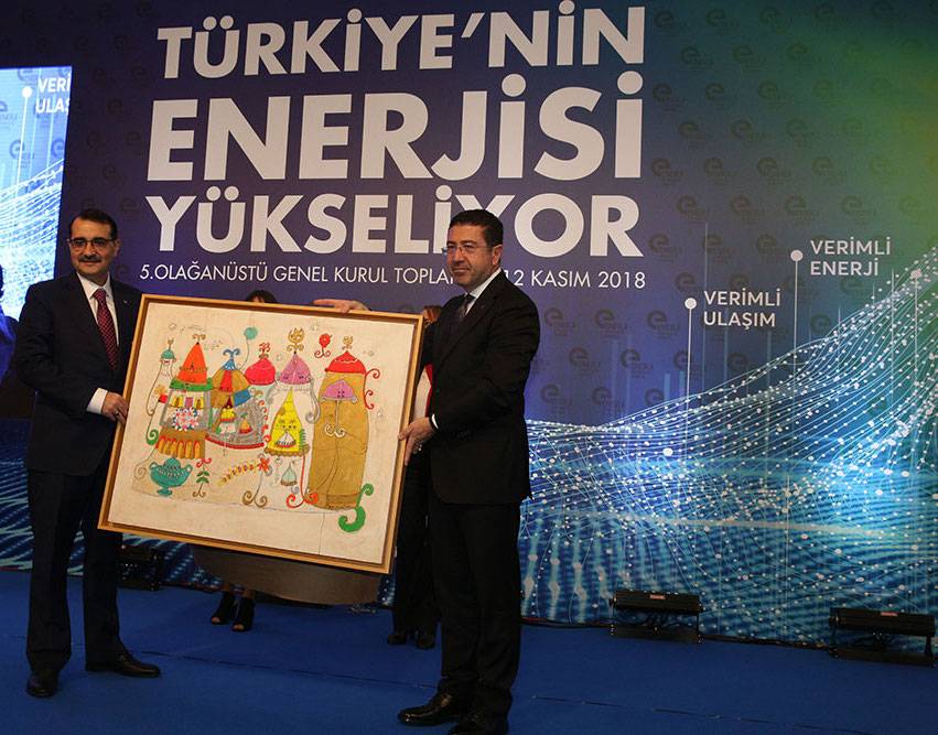 Murat Kalsın, Bakan Fatih Dönmez'e tablo hediye etti